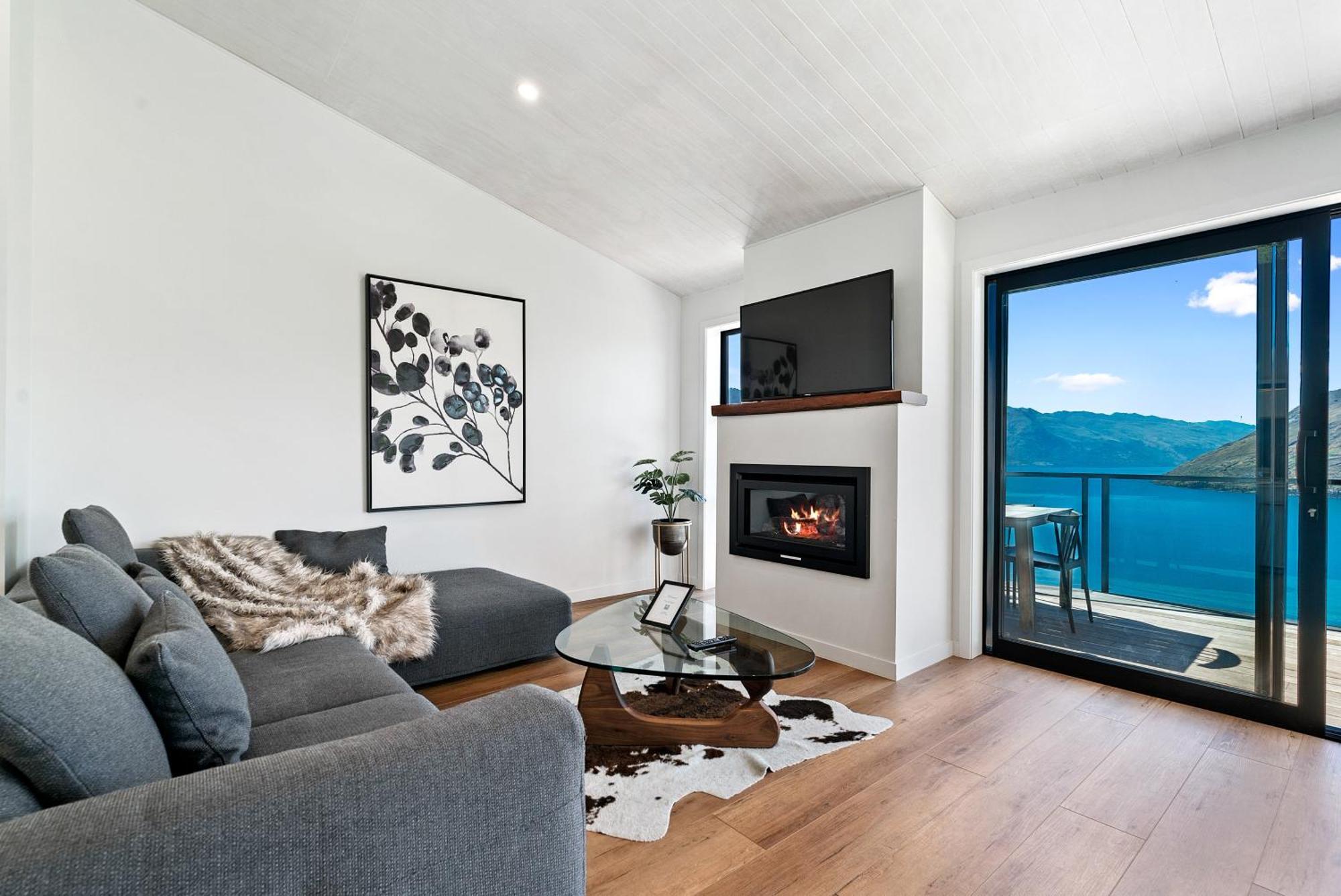 Modern Luxe House With Magnificent View * Queenstown